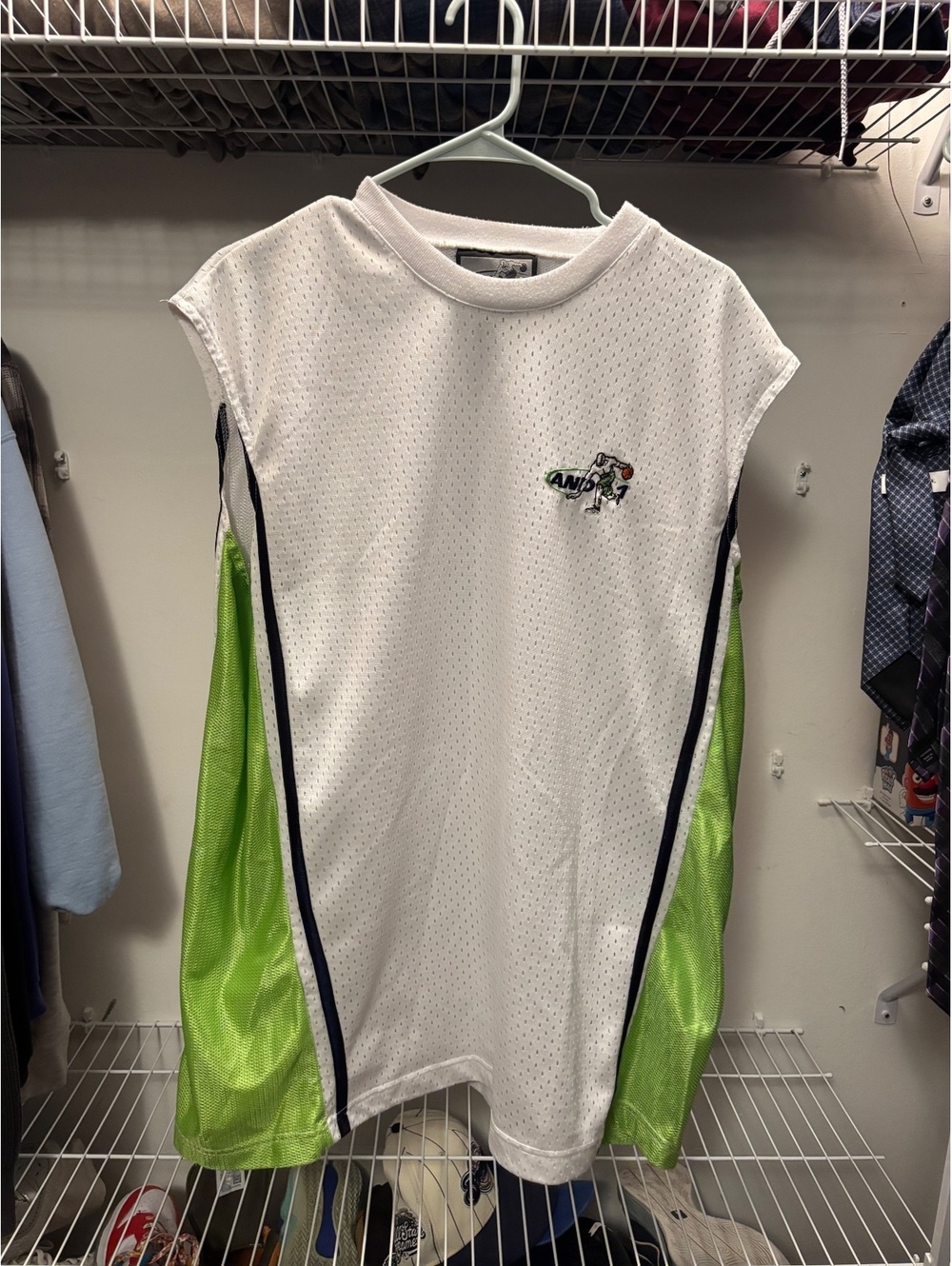 AND1 Men's Basketball Jersey Size XL White and Green Mesh